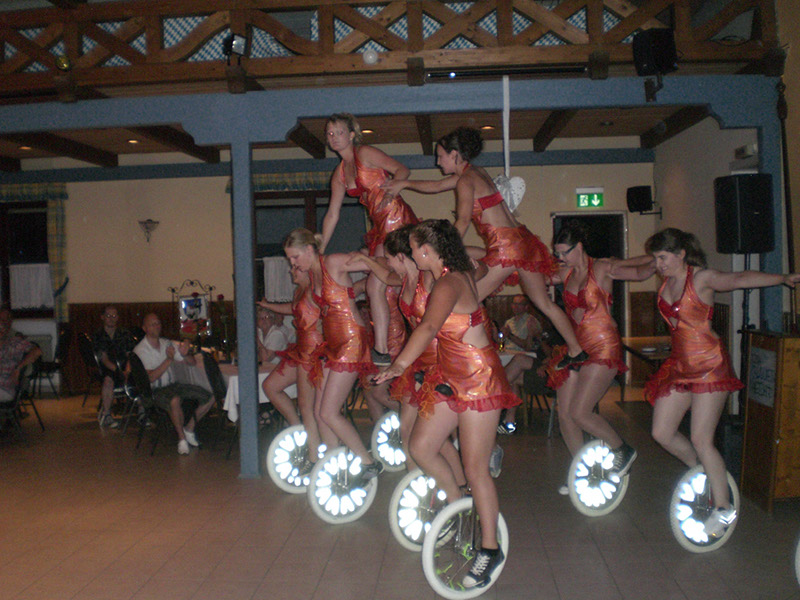 %_tempFileNameCIMG1403%